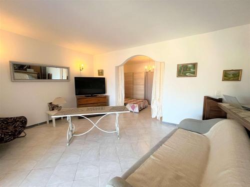 Appartement Porticcio, 1 pièce, 2 personnes - FR-1-61-584