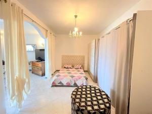 Appartement Porticcio, 1 pièce, 2 personnes - FR-1-61-584