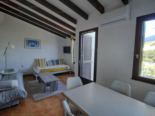 Appartement Porticcio, 2 pièces, 4 personnes - FR-1-61-560