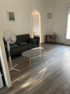 Appartement pour 2 à 4 personnes à 5 min à pied des plages de Fréjus