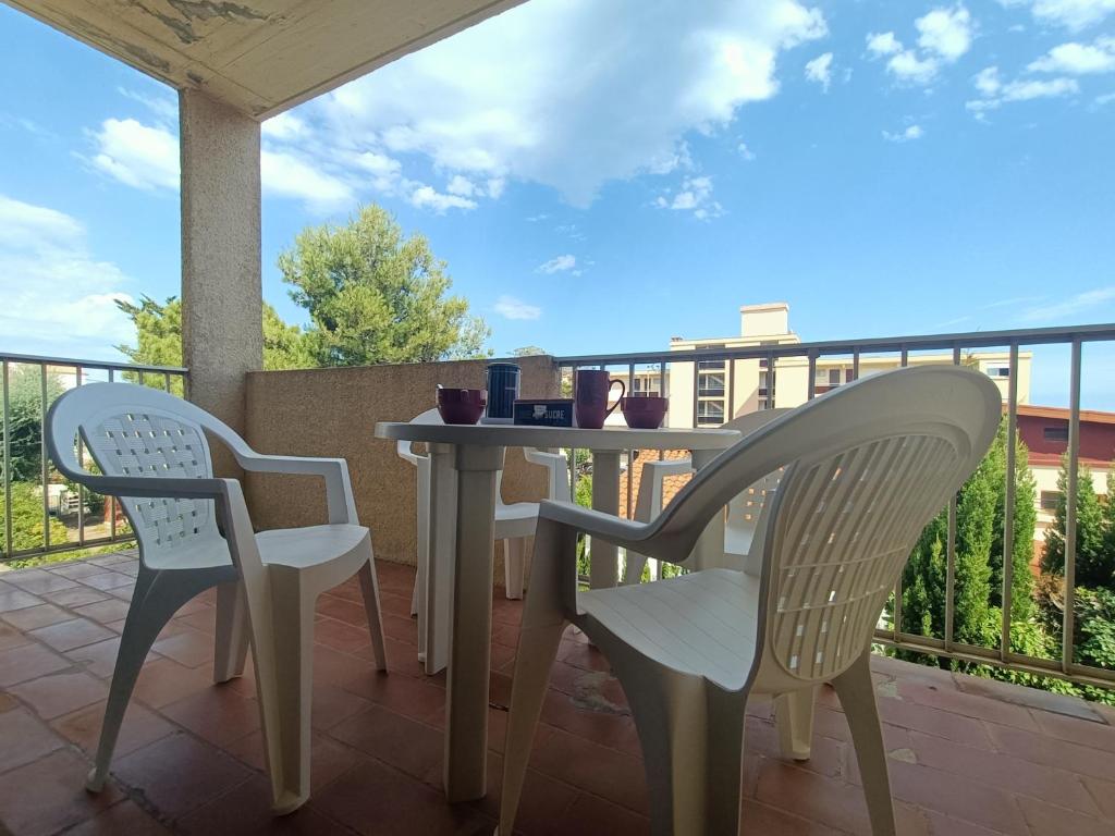 Appartement pour 4 personnes à 50m de la plage Narbonne Plage 4LP2A8 3 RUE DES ROMARINS, 11100 Narbonne-Plage