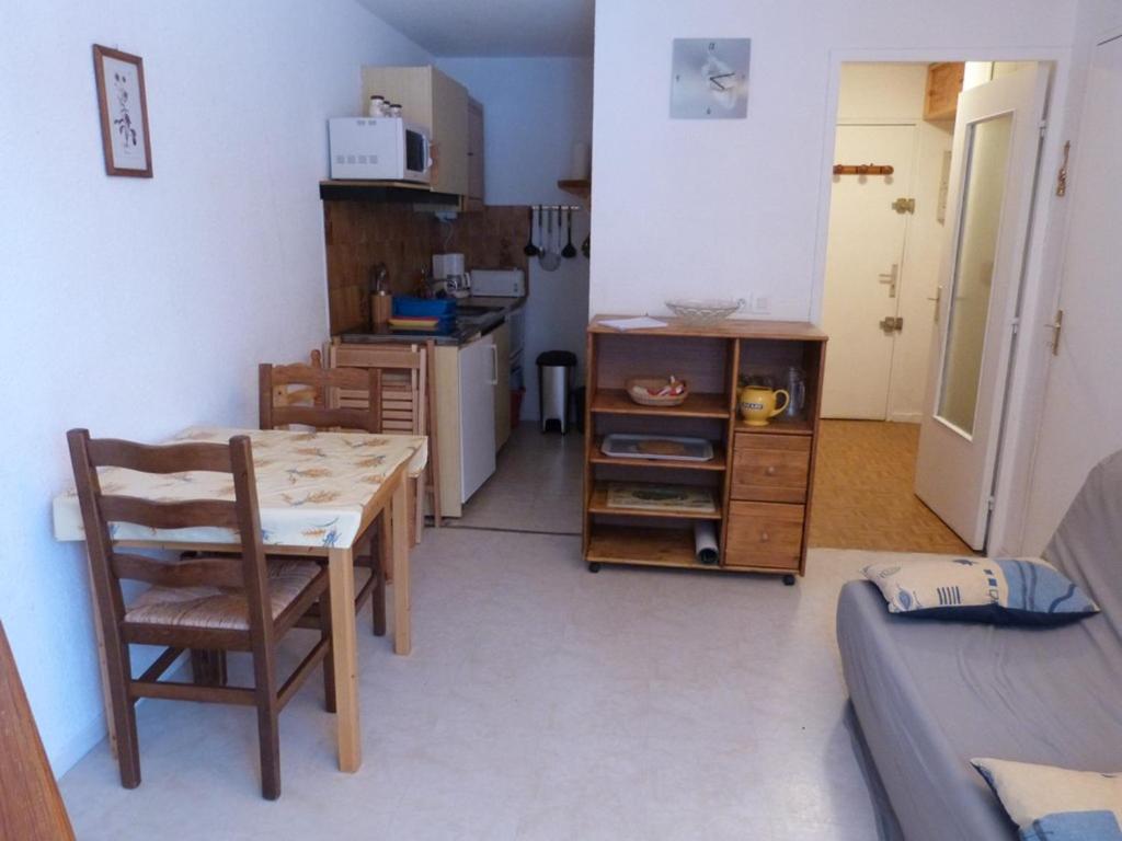 Appartement Appartement Pra-Loup, 2 pièces, 4 personnes - FR-1-691-41 Immeuble Les Marmottes Bleues n° 213 04400 Uvernet-Fours