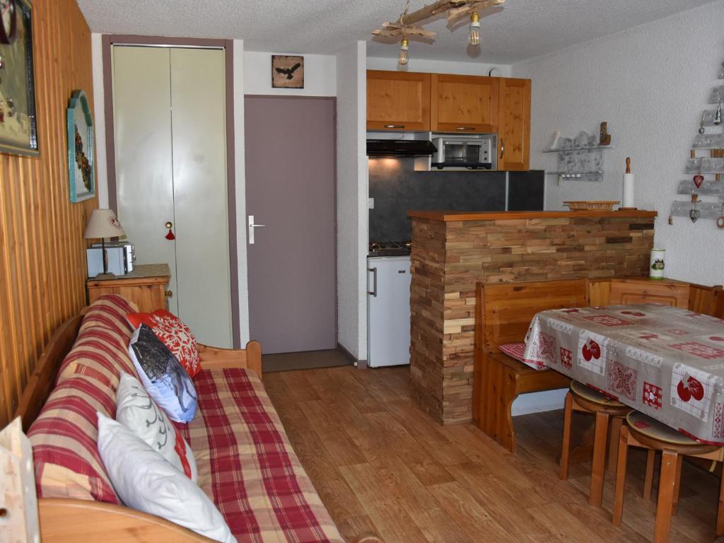 Appartement Pralognan-la-Vanoise, 2 pièces, 4 personnes - FR-1-464-104 247 - 249 Av. De Chasseforet -  -, 73710 Pralognan-la-Vanoise