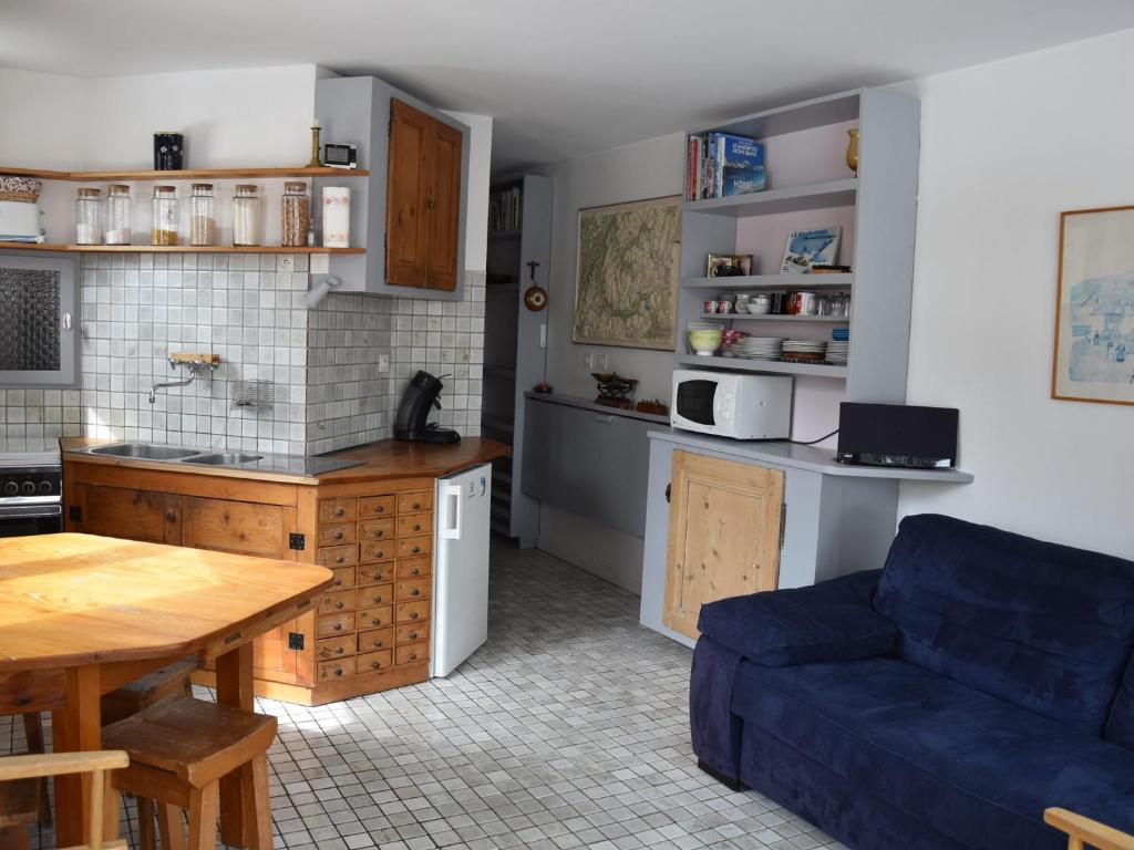 Appartement Appartement Pralognan-la-Vanoise, 2 pièces, 4 personnes - FR-1-464-132 247 - 249 Av. De Chasseforet -  - 73710 Pralognan-la-Vanoise
