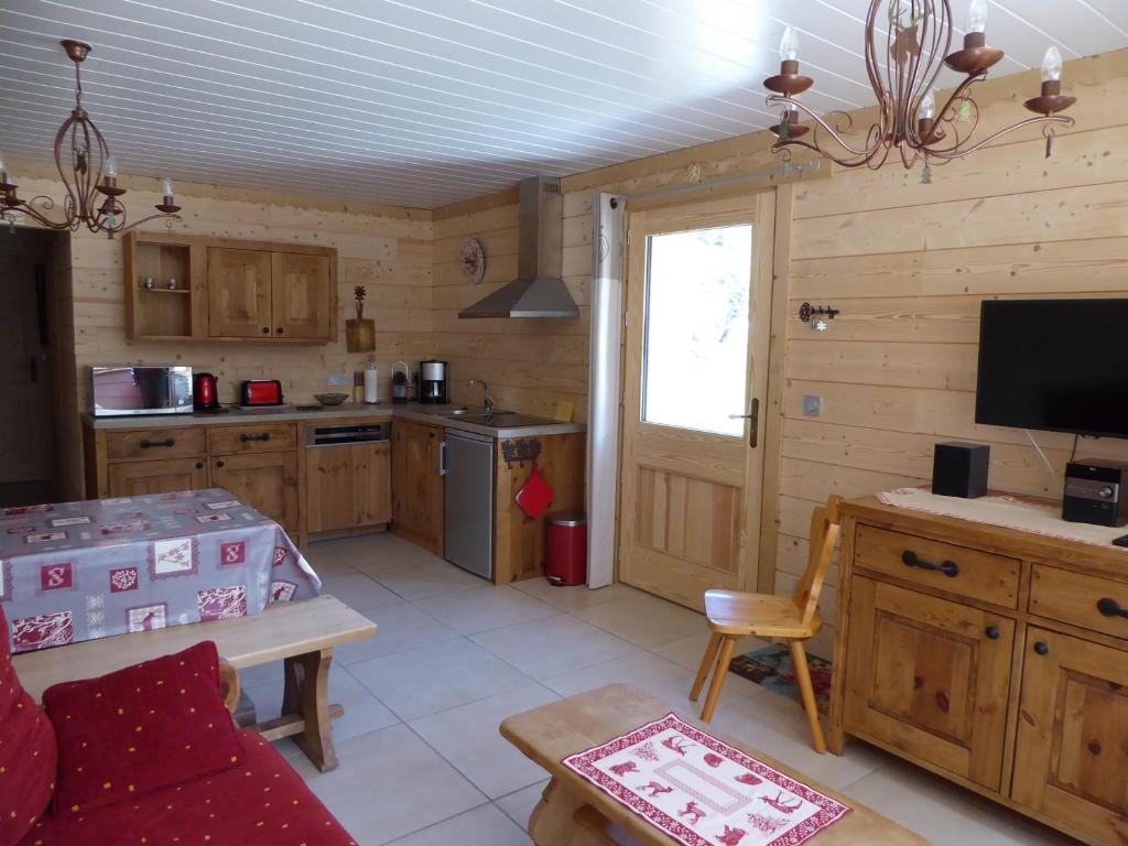 Appartement Appartement Pralognan-la-Vanoise, 3 pièces, 4 personnes - FR-1-464-29 68 Chemin Du Plan D'Amont -  - 73710 Pralognan-la-Vanoise