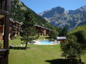 Appartement Appartement Pralognan-la-Vanoise, 3 pièces, 6 personnes - FR-1-464-34 223-239-277-281 Rue Des Xvieme Olympiades -  - 73710 Pralognan-la-Vanoise Rhône-Alpes