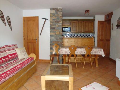 Appartement Pralognan-la-Vanoise, 3 pièces, 6 personnes - FR-1-464-59