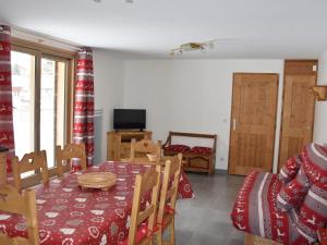 Appartement Pralognan-la-Vanoise, 4 pièces, 8 personnes - FR-1-464-58
