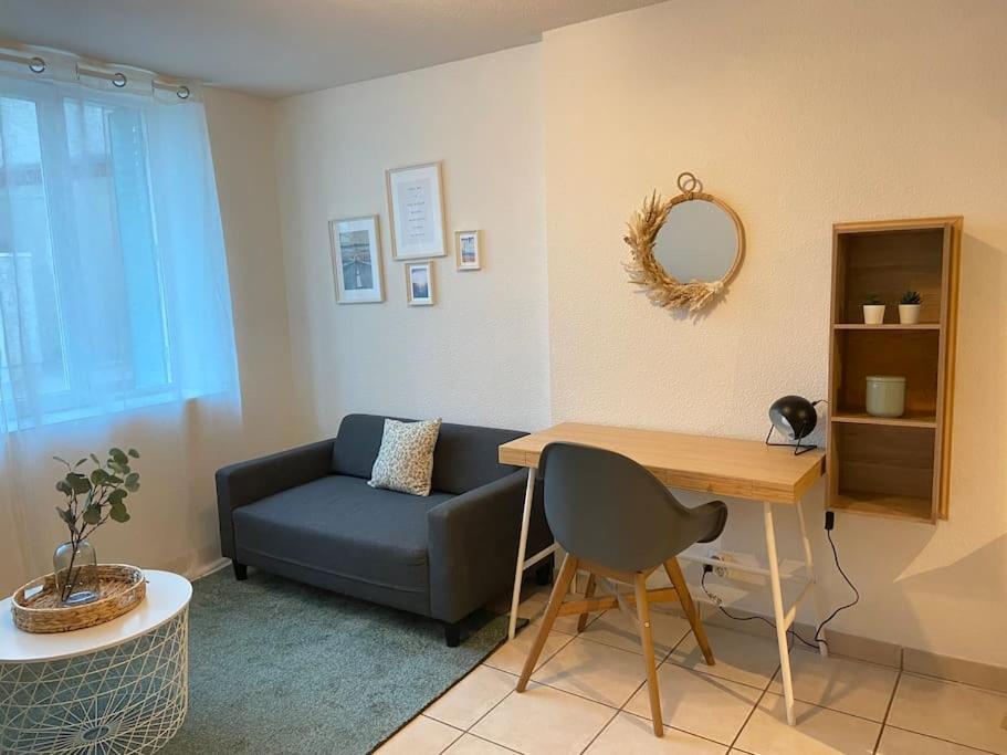 Appartement Pratique & Confort - Centre ville 34 Rue Samaritaine, 01000 Bourg-en-Bresse