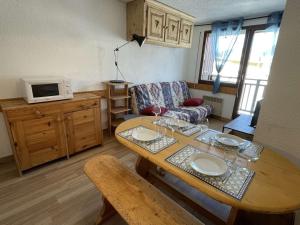 Appartement Appartement Praz-sur-Arly, 1 pièce, 4 personnes - FR-1-603-76 Résidence Etoile des Neiges - Bat 2 - N°2212 231 ROUTE DE LA GLIAT 74120 Praz-sur-Arly Rhône-Alpes