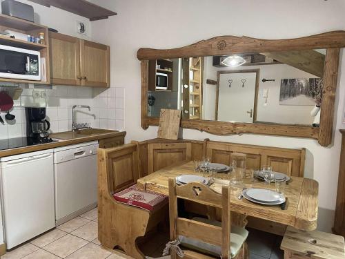 Appartement Praz-sur-Arly, 1 pièce, 6 personnes - FR-1-603-47