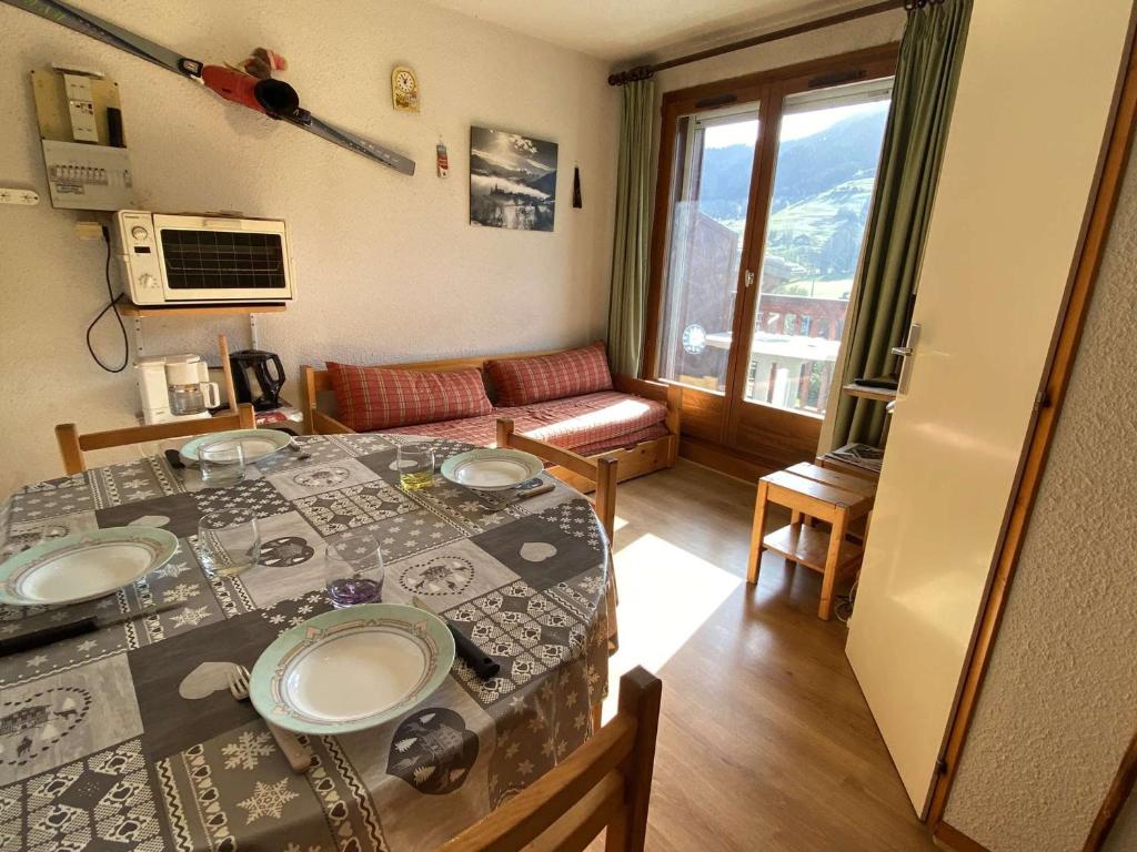 Appartement Appartement Praz-sur-Arly, 2 pièces, 4 personnes - FR-1-603-66 Appartement n°A12 - Chalet du Charvin 244 route des essertets 74120 Praz-sur-Arly