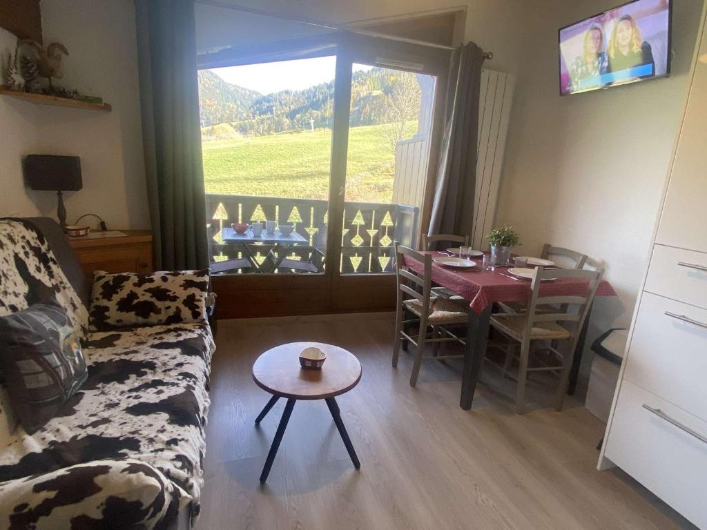 Appartement Appartement Praz-sur-Arly, 2 pièces, 5 personnes - FR-1-603-68 Bâtiment C - appartement 24 - 3ème étage 959 Route des Grabilles 74120 Praz-sur-Arly