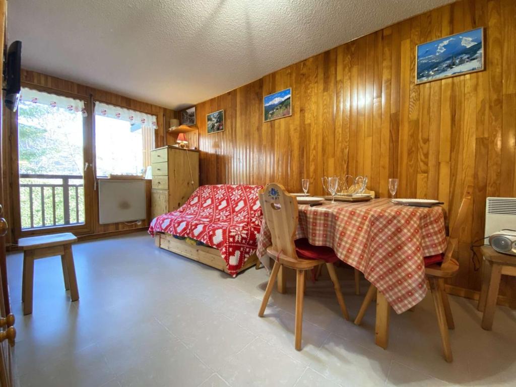 Appartement Appartement Praz-sur-Arly, 2 pièces, 6 personnes - FR-1-603-43 Appartement N°1211 - 2ème étage 231 ROUTE DE LA GLIAT 74120 Praz-sur-Arly