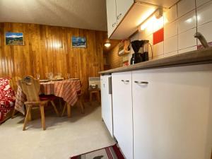 Appartement Praz-sur-Arly, 2 pièces, 6 personnes - FR-1-603-43
