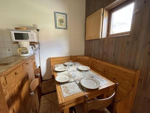 Appartement Praz-sur-Arly, 2 pièces, 6 personnes - FR-1-603-61