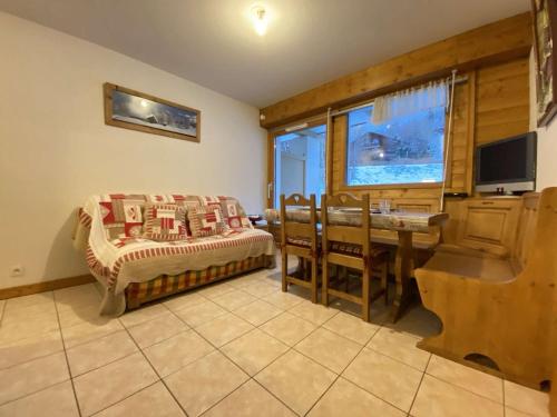 Appartement Praz-sur-Arly, 2 pièces, 6 personnes - FR-1-603-65