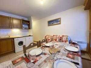 Appartement Praz-sur-Arly, 2 pièces, 6 personnes - FR-1-603-65