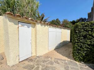 Appartement Appartement prestigieux - Pied dans l'eau 82 Avenue Général Leclerc 83990 Saint-Tropez Provence-Alpes-Côte d\'Azur