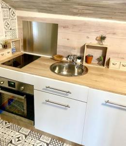 Appartement privé 60m2 au 1er étage de ma maison