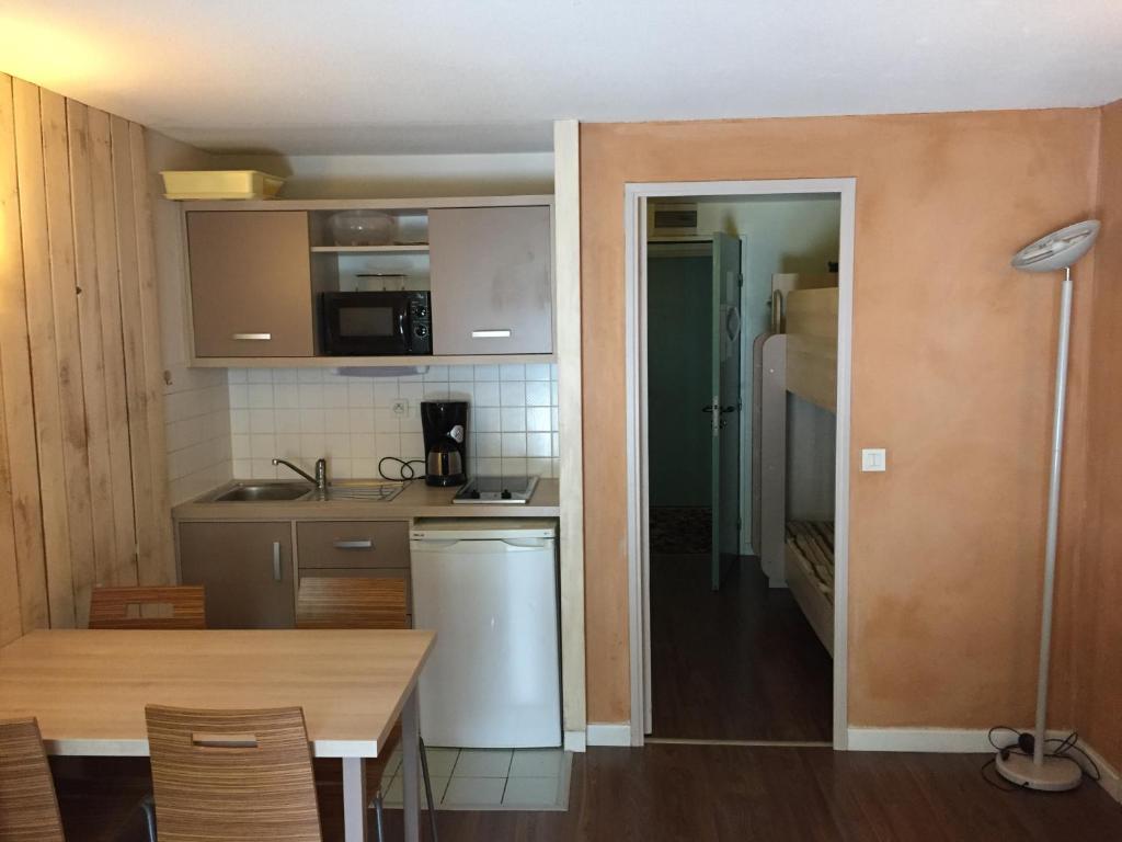 Appartement privé dans résidence Balnéo Aladin 10 avenue du Général Leclerc, 65110 Cauterets