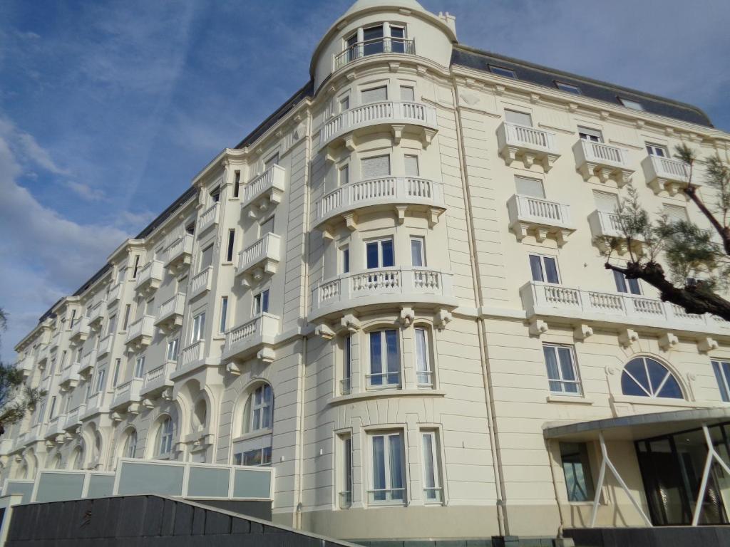 Appartement Privé Résidence Regina 15 Bis Avenue Alphonse XIII, 64200 Biarritz