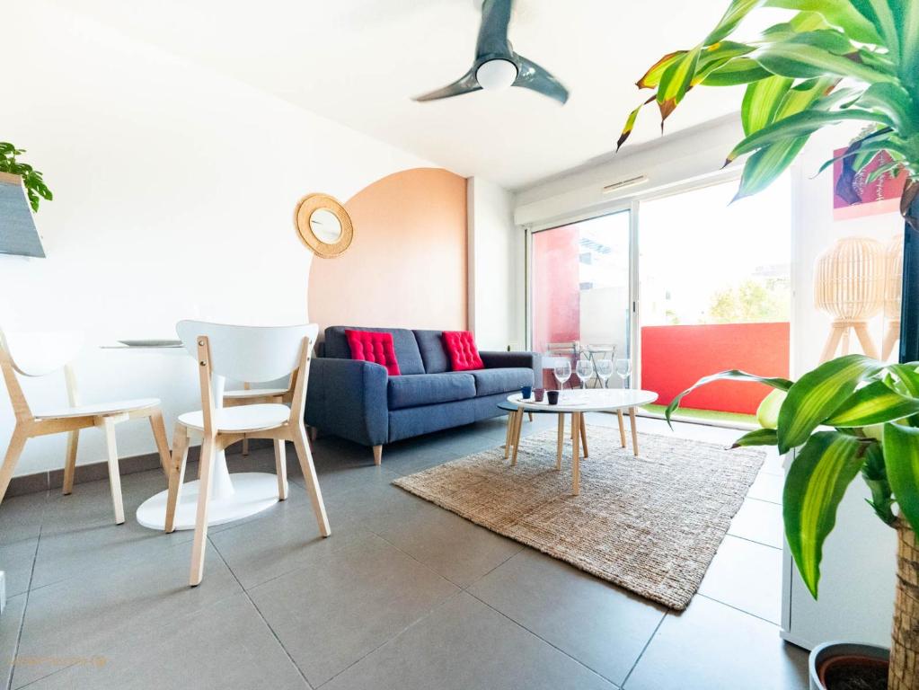 Appartement privé - Terrasse - Port Marianne 240 Avenue du Mondial 98, 34000 Montpellier