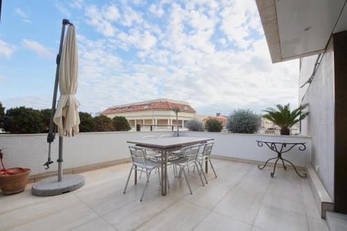 Appartement privé vue mer Cannes centre Gray d'Albion