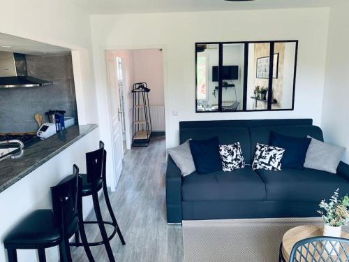 Appartement proche Astérix Chantilly Roissy CDG pour couple ou famille
