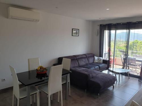 Appartement proche d'Ajaccio au calme (4 à 5 pers)