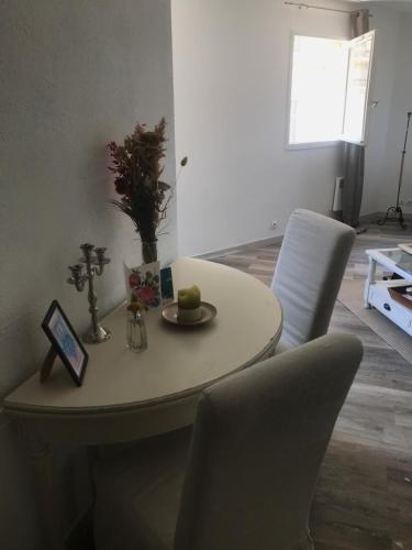 Appartement proche du vieux port et de la gare!