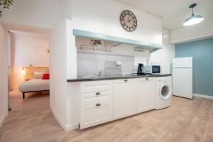 **APPARTEMENT PROCHE GARE ET MARCHE DE TOULON**