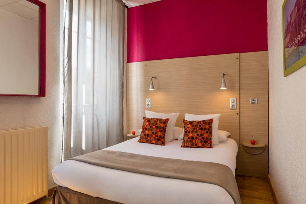 APPARTEMENT PROCHE MER AVEC PISCINE ET PARKING 11560 Fleury
