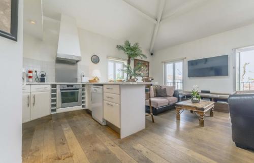 Appartement proche plage de la Chambre d'Amour