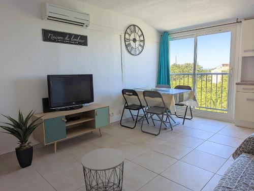 Appartement proche port et mer avec wifi et climatisation