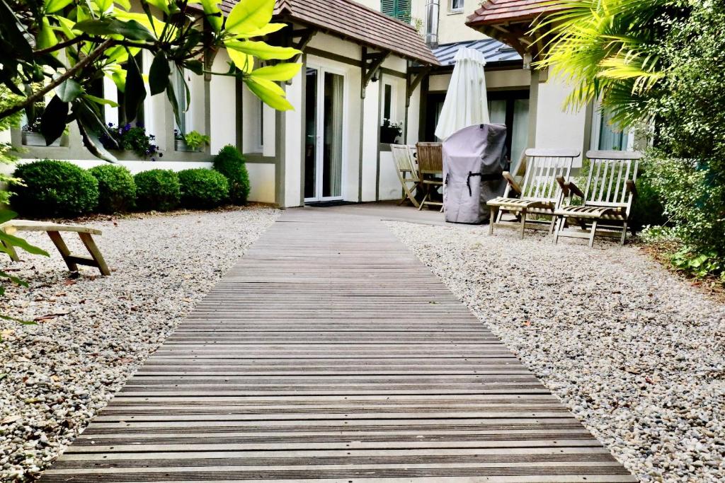 APPARTEMENT PROVENCE HEUREUSE 83270 Saint-Cyr-sur-Mer