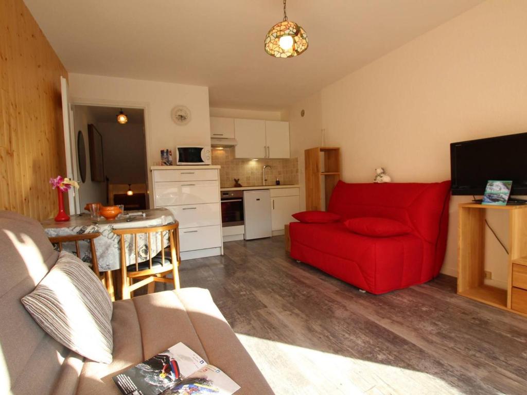 Appartement Puy-Saint-Vincent, 1 pièce, 2 personnes - FR-1-330G-98 Appartement n°22 1er étage Les Ubacs, 05290 Puy-Saint-Vincent