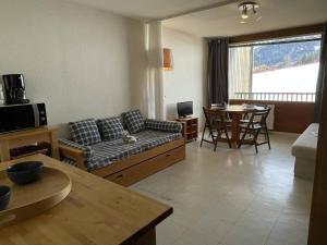 Appartement Puy Saint Vincent 1400, 1 pièce, 4 personnes - FR-1-330G-6