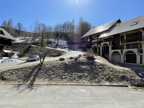 Appartement Puy Saint Vincent 1400, 2 pièces, 5 personnes - FR-1-330G-65