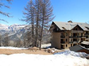 Appartement Appartement Puy-Saint-Vincent, 2 pièces, 4 personnes - FR-1-330G-36 \ 05290 Puy-Saint-Vincent Provence-Alpes-Côte d\'Azur