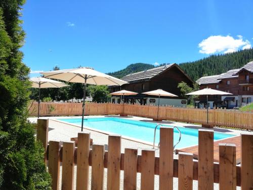 APPARTEMENT PUY SAINT VINCENT ALPES DU SUD été - hiver