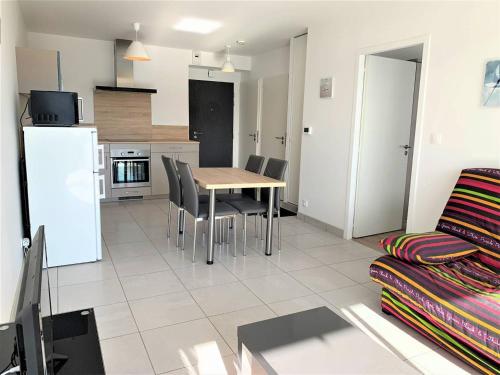 Appartement Quiberon, 2 pièces, 2 personnes - FR-1-478-162