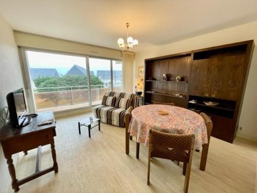 Appartement Quiberon, 2 pièces, 4 personnes - FR-1-478-228