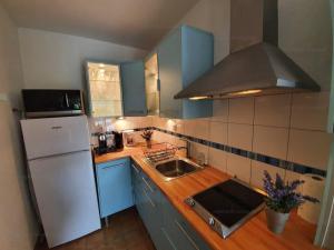 Appartement Rayol-Canadel-sur-Mer, 2 pièces, 4 personnes - FR-1-100-260