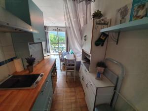 Appartement Rayol-Canadel-sur-Mer, 2 pièces, 4 personnes - FR-1-100-260