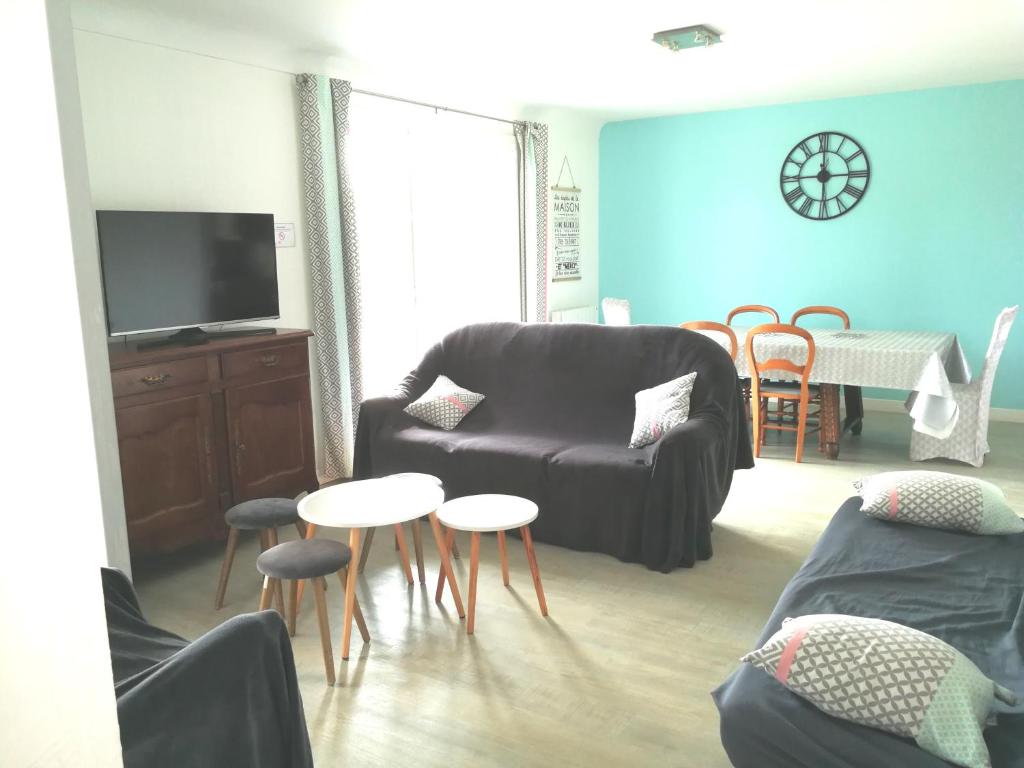 Appartement Appartement RCH avec jardin A 25km de NANTES ou PORNIC 4 La Grosse Roche 44680 Sainte-Pazanne