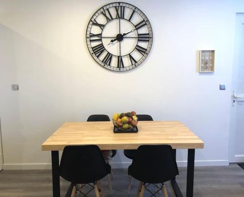 Appartement refait à neuf Bessan