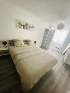 Appartement refait à neuf Bessan