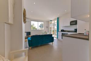 Appartement refait à neuf, proche plage et centre ville- Ajaccio-Parc Berthaut