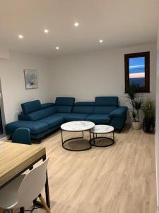 Appartement refait avec vue sur la ville